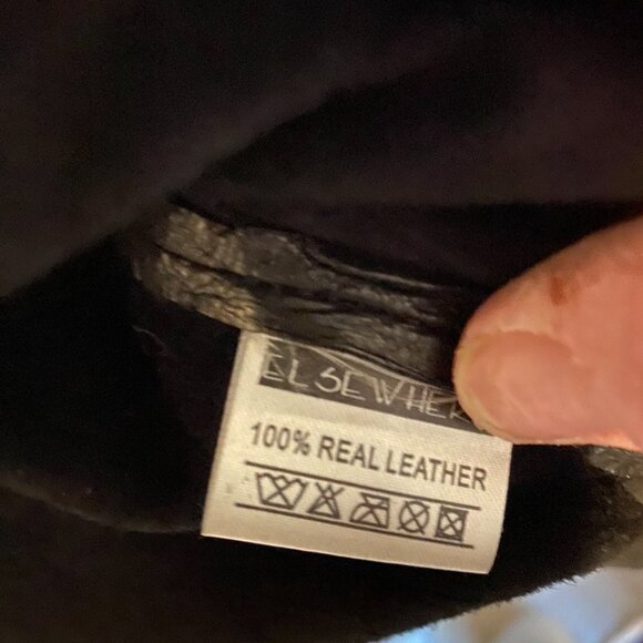 Black leather textured vest sz L Moto inspired - Picture 9 of 10